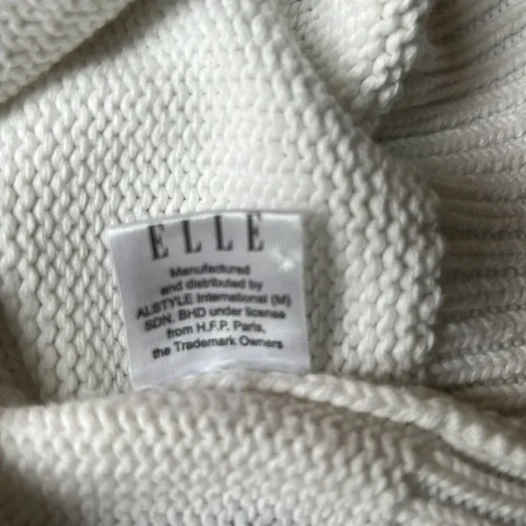 Elle cute off white knit racer back button down vest - Picture 7 of 8
